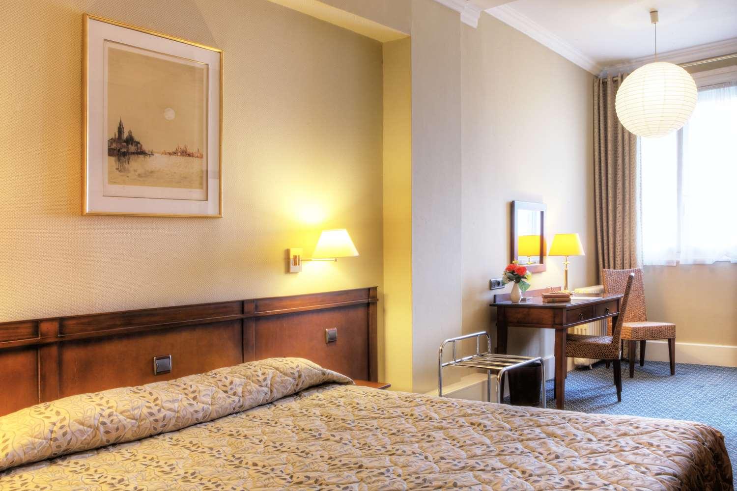 Best Western De Diane Nevers Ngoại thất bức ảnh