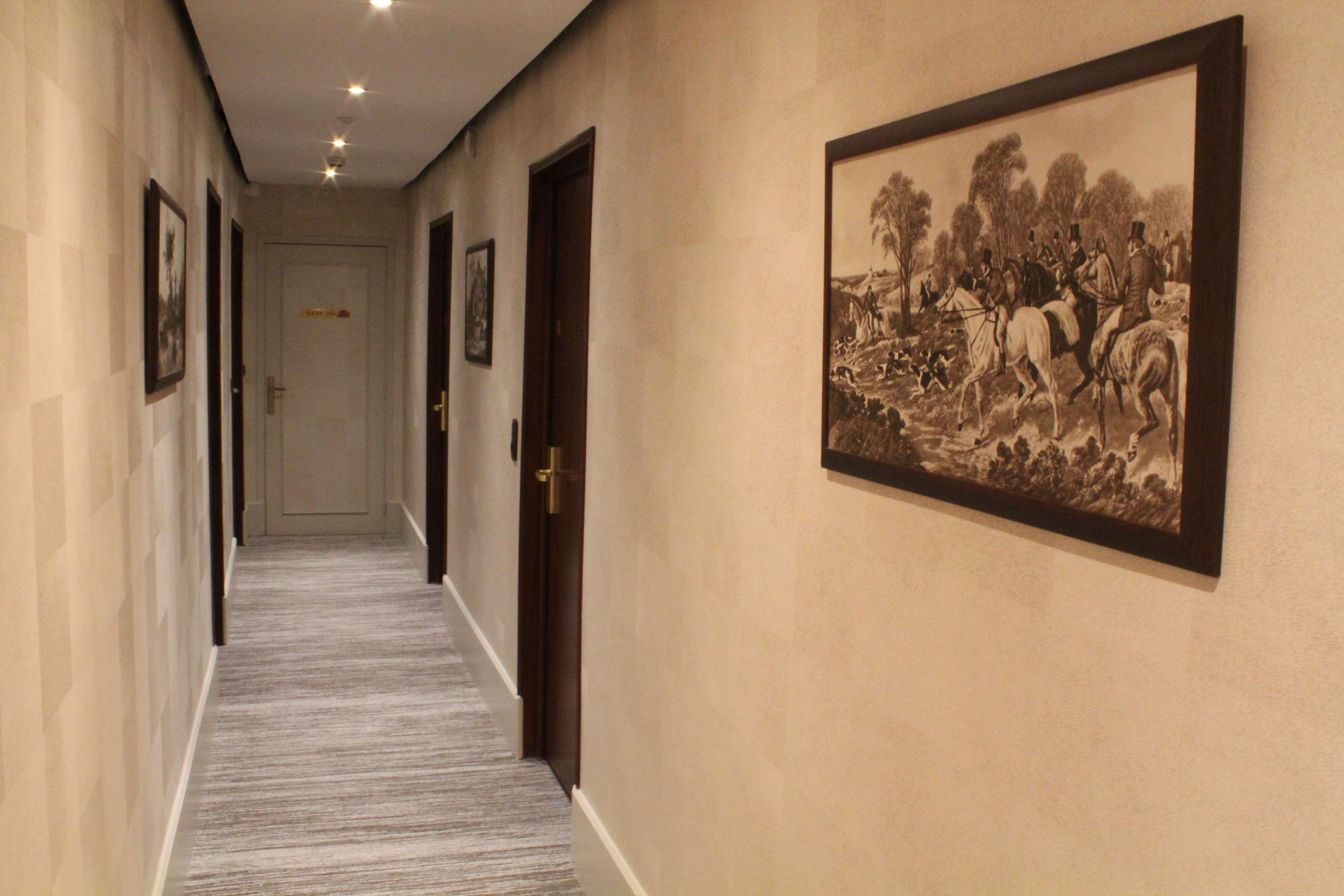 Best Western De Diane Nevers Ngoại thất bức ảnh