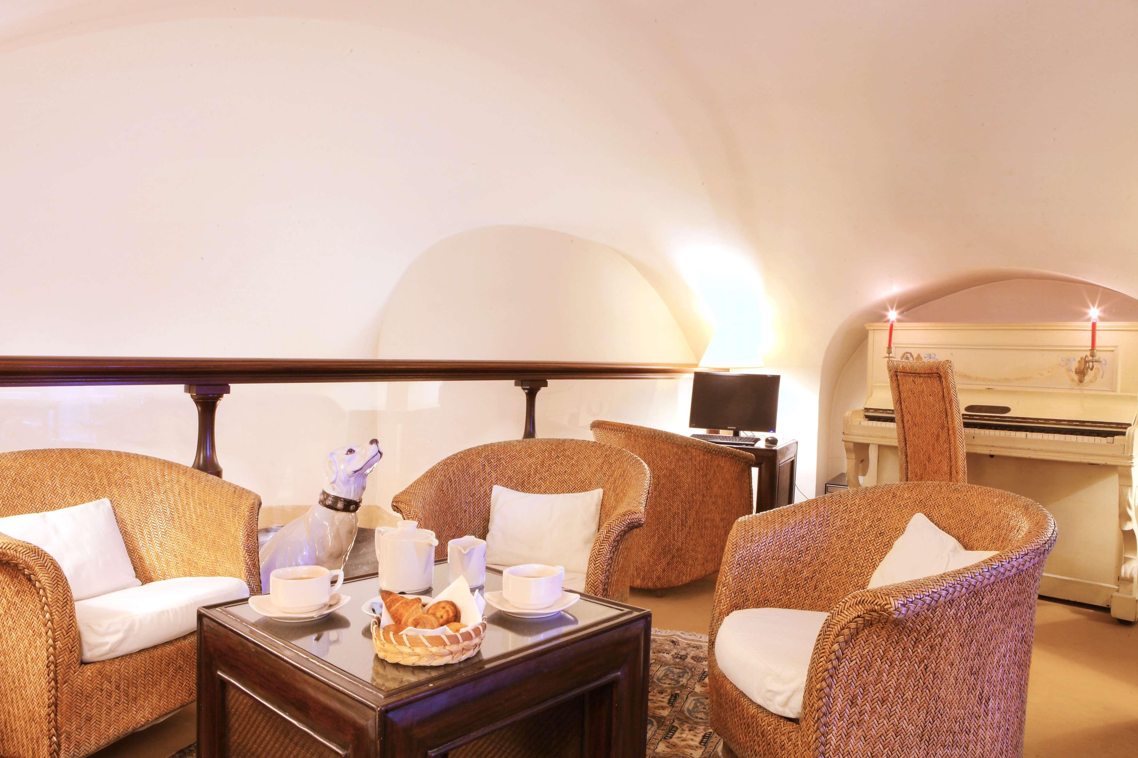 Best Western De Diane Nevers Ngoại thất bức ảnh