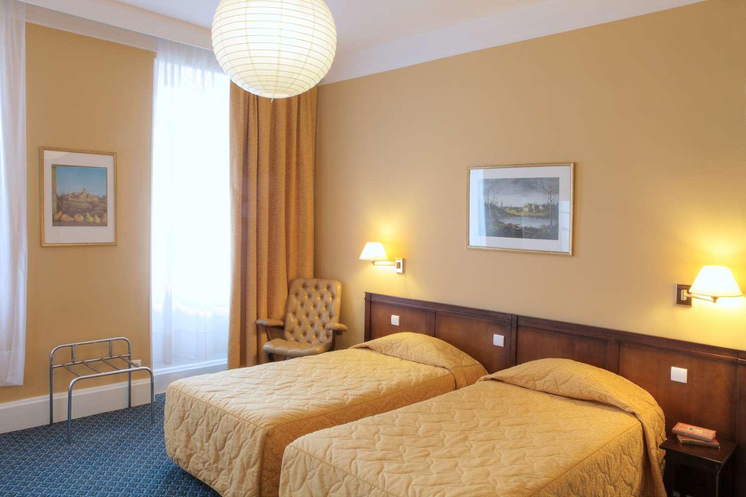 Best Western De Diane Nevers Ngoại thất bức ảnh