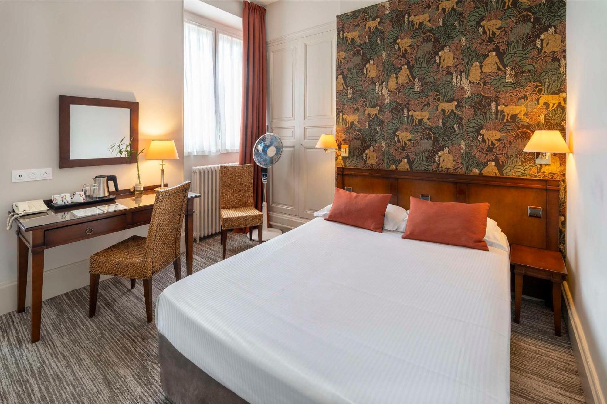 Best Western De Diane Nevers Ngoại thất bức ảnh