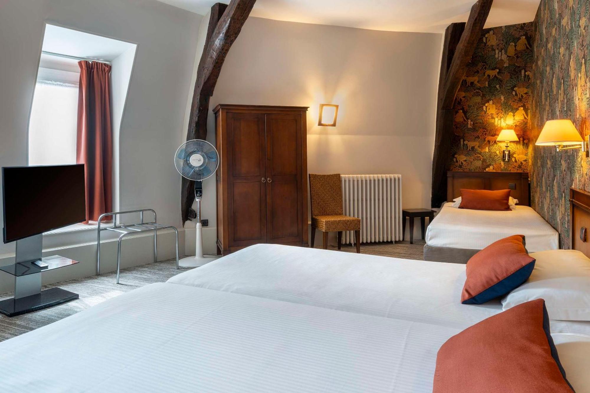 Best Western De Diane Nevers Ngoại thất bức ảnh